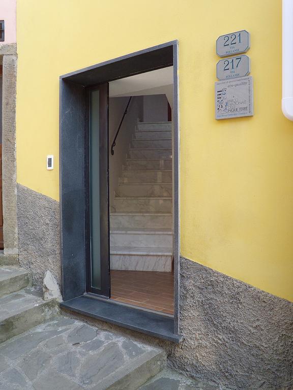 Michela Rooms Riomaggiore Exterior photo